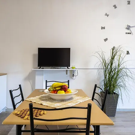 Tosca Dell'angelo Con Piscina