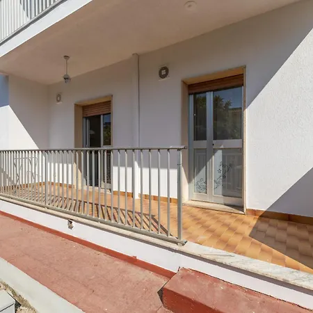 Tosca Dell'angelo Con Piscina